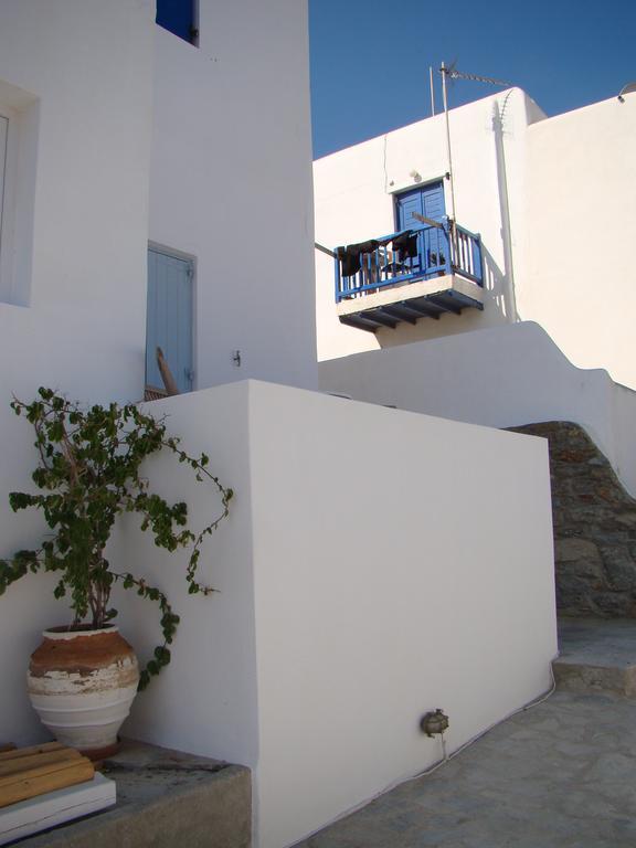 Manos Rooms Mykonos Town Extérieur photo